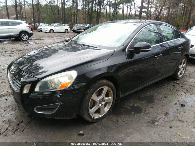 Volvo S60 T5 W/moonroof 2012 YV1622FS2C2112245 Image 2