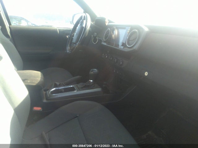 2018 Toyota Tacoma, VIN: 3TMCZ5AN3JM150029