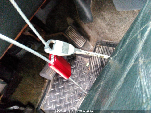 2002 CHEVROLET AVALANCHE VIN: 3GNEK13T02G220840