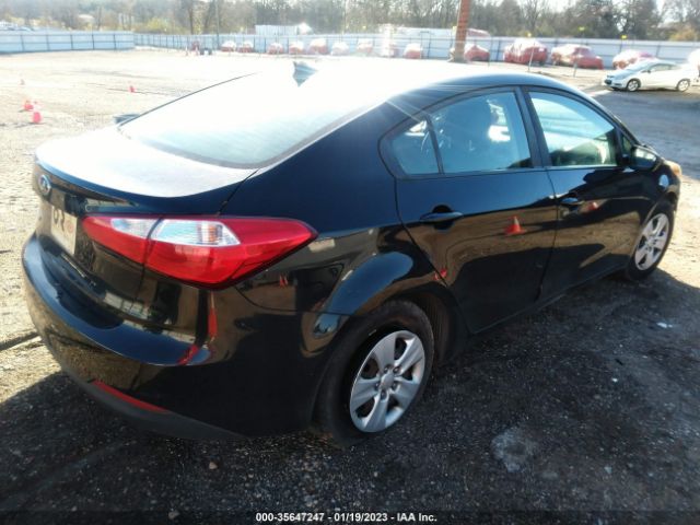 KNAFK4A66G5593386 KIA FORTE LX