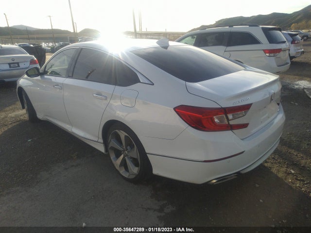 2018 HONDA ACCORD SEDAN TOURING 1.5T VIN: 1HGCV1F98JA020066