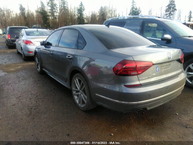 1VWAA7A3XJC021809 Volkswagen Passat