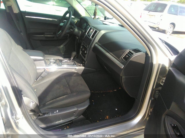 Chrysler 300 Touring 2010 2C3CA4CD1AH328979 Image 7