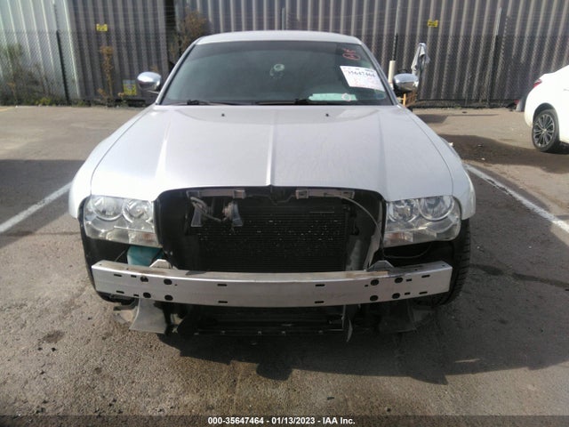 Chrysler 300 Touring 2010 2C3CA4CD1AH328979 Image 8