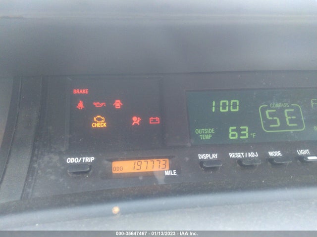 2000 TOYOTA AVALON XL/XLS VIN: 4T1BF28BXYU074003