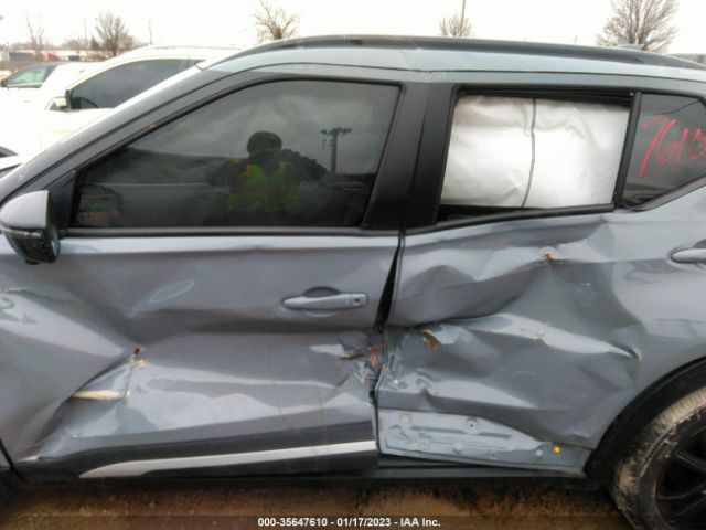 3N1CP5DV5ML552780 Nissan KICKS SR