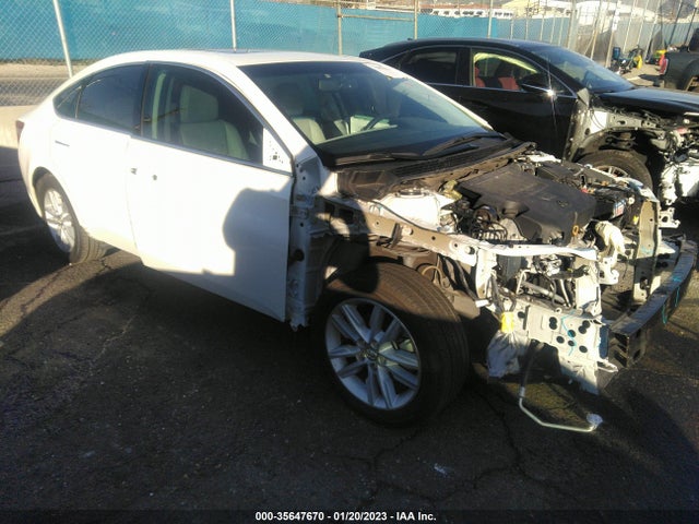 2015 Toyota Avalon, VIN: 4T1BK1EB4FU153609