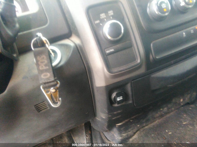 RAM 2500 Tradesman 2015 3C6UR5CL2FG696950 Image 3