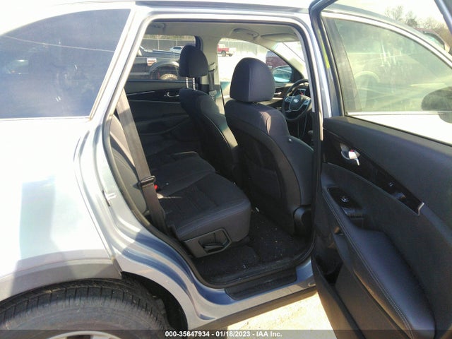 2019 Kia Sorento, VIN: 5XYPG4A39KG604525