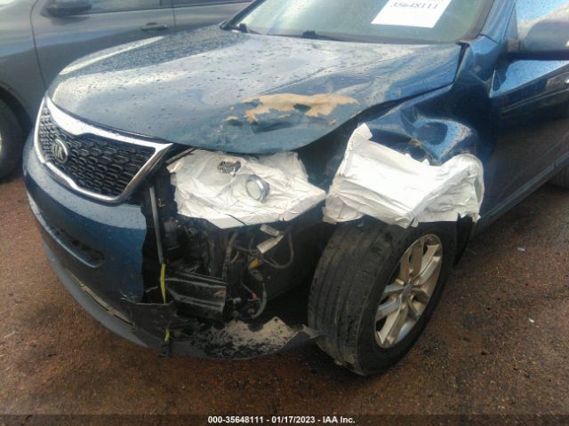 5XYKT4A72FG611203 KIA SORENTO LX