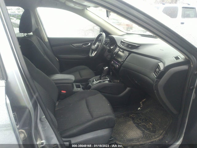 2018 Nissan Rogue, VIN: KNMAT2MV0JP560834