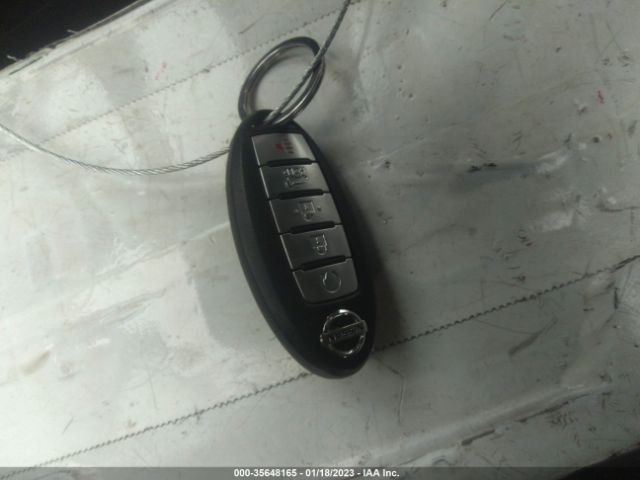 KNMAT2MV0JP560834 Nissan ROGUE SV