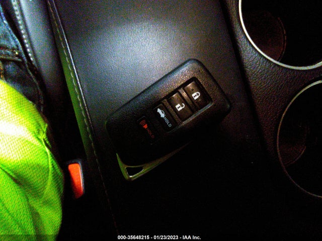 2015 Lexus IS, VIN: JTHCE1D24F5007026