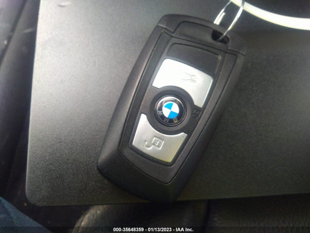 BMW 3 Series 328i 2012 WBA3C1C56CF433967 Image 3