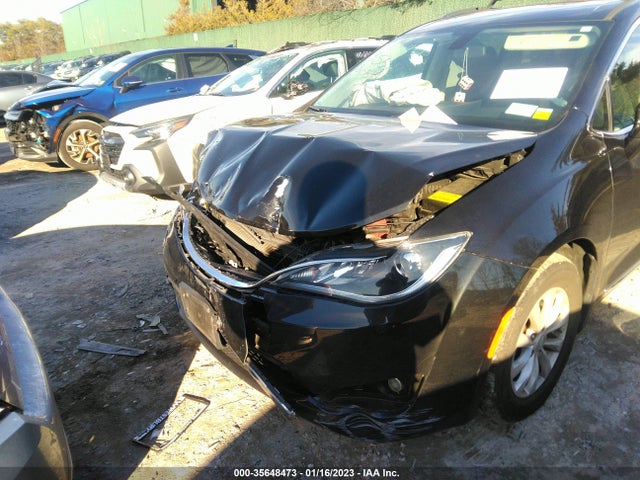 Chrysler Pacifica Touring L 2018 2C4RC1BG7JR354443 Image 6