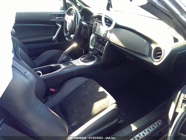 2016 Subaru BRZ, VIN: JF1ZCAC10G8602388