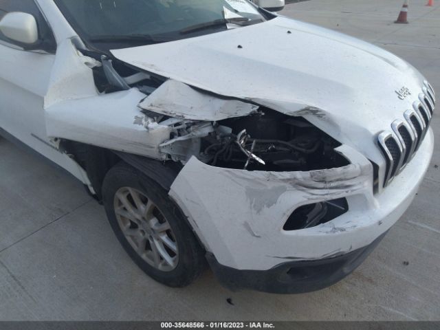1C4PJLCBXJD537530 Jeep Cherokee Latitude