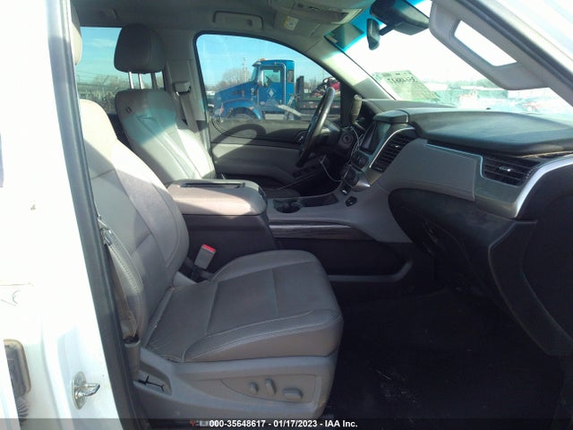 2015 Chevrolet Suburban, VIN: 1GNSKJKC1FR577972
