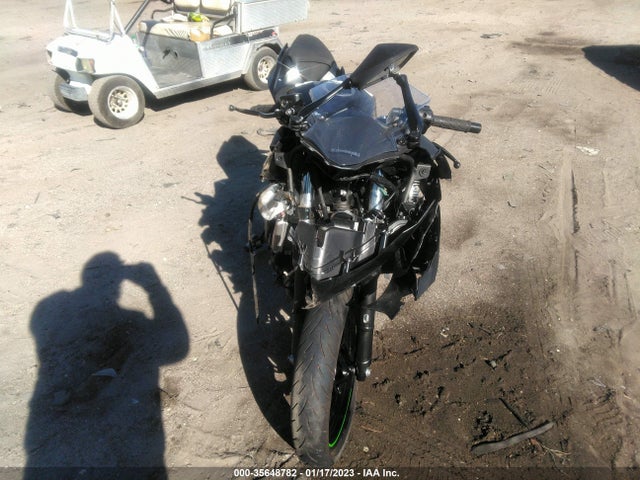2022 KAWASAKI EX400 VIN: JKAEXKH17NDAH5166