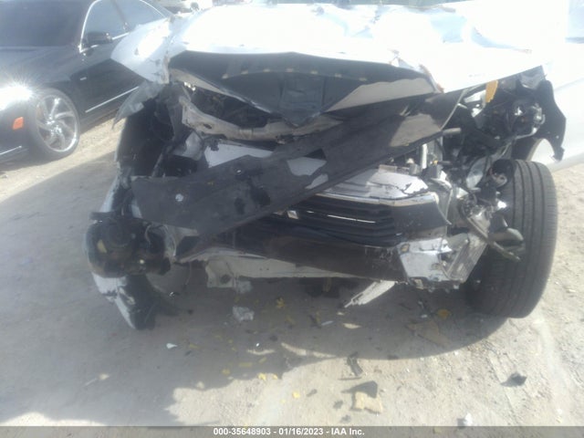 JA4AP3AU4HZ021681 Mitsubishi Outlander Sport 2.0