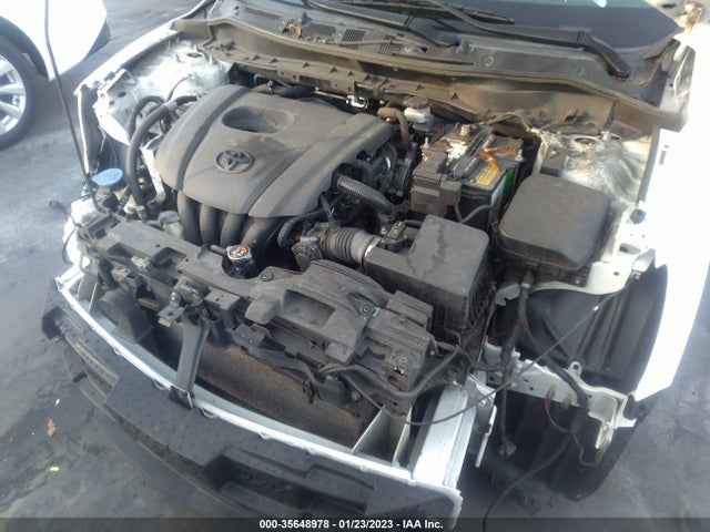 2016 SCION IA VIN: 3MYDLBZV2GY109645
