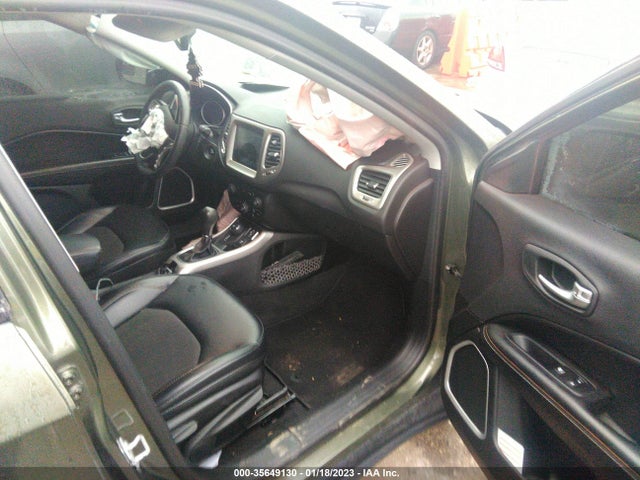 3C4NJDBB8HT651190 Jeep Compass Latitude
