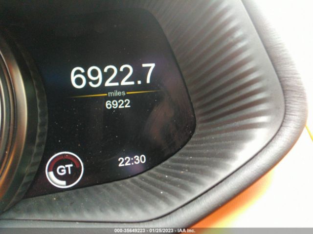 SCFRMFAW8NGL11385 Aston Martin Db11 V8