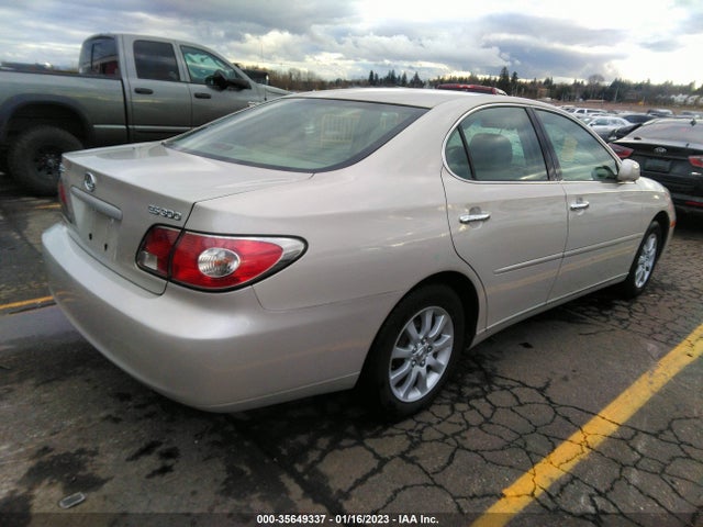 Lexus ES 300 2002 JTHBF30G820045047 Image 5
