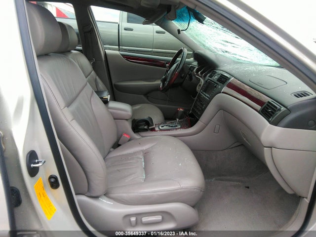 Lexus ES 300 2002 JTHBF30G820045047 Image 6