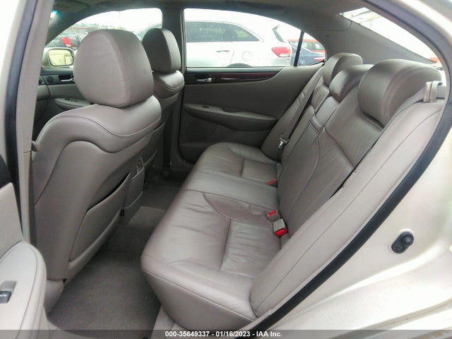 Lexus ES 300 2002 JTHBF30G820045047 Image 9