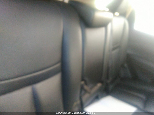 2015 NISSAN ROGUE SL VIN: 5N1AT2MV0FC829232