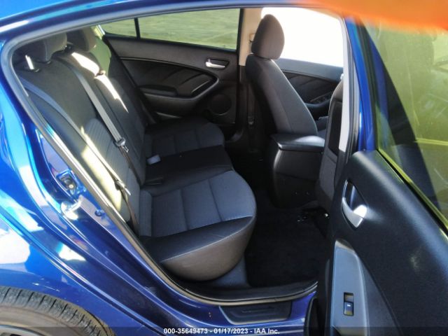 3KPFL4A70HE141268 KIA FORTE LX