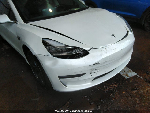 5YJ3E1EA7LF805683 Tesla Model 3 Standard Range