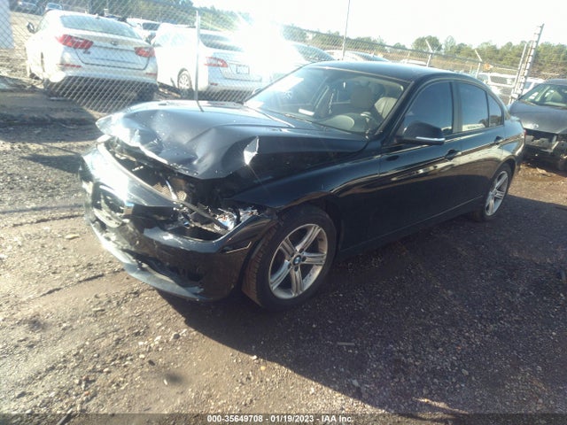BMW 3 Series 320i 2015 WBA3B1C5XFK137462 Image 2