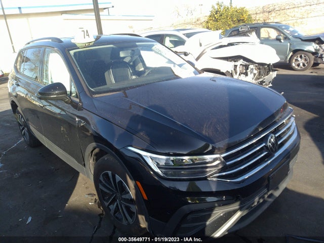 2022 Volkswagen Tiguan, VIN: 3VV1B7AX6NM060051