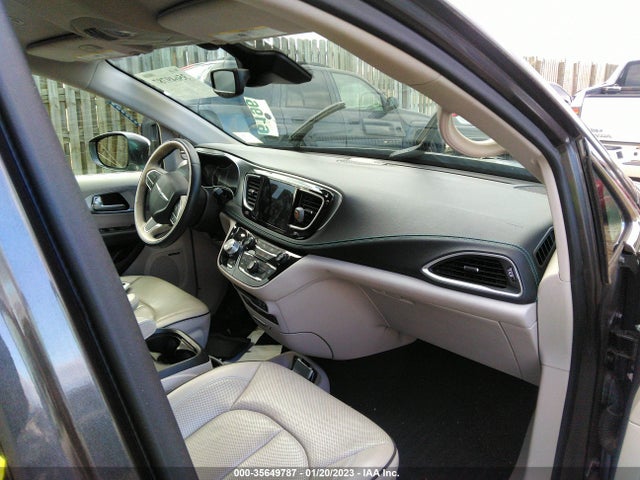 2018 Chrysler Pacifica Hybrid, VIN: 2C4RC1N71JR183331