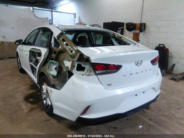 2018 Hyundai Sonata, VIN: 5NPE24AF2JH689781