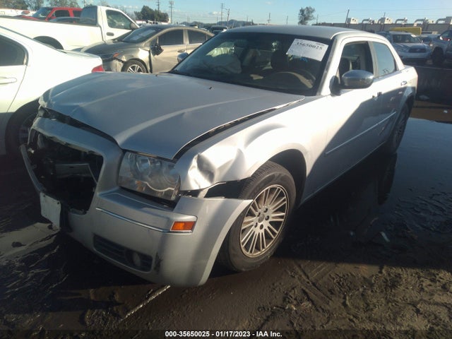 2010 CHRYSLER 300 TOURING VIN: 2C3CA5CV8AH212807