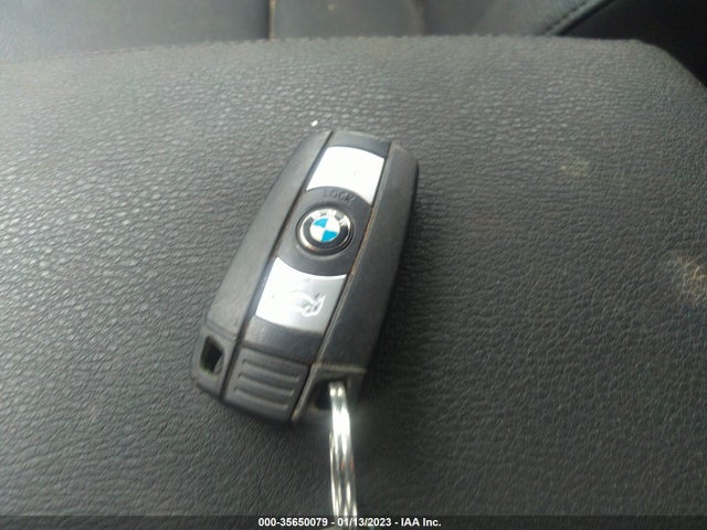 2015 BMW X1, VIN: WBAVM1C55FV315697