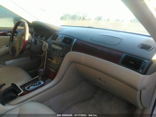 Lexus ES 300 2003 JTHBF30G130095919 Image 6