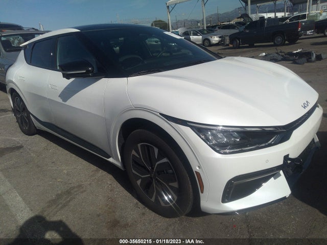 2022 Kia EV6, VIN: KNDC44LA1N5063969