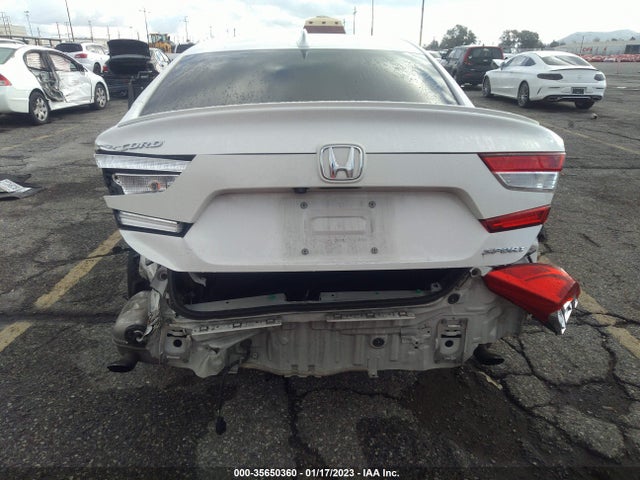 2018 Honda Accord, VIN: 1HGCV1F31JA102121