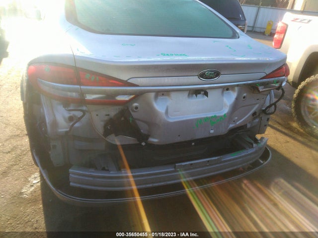 2017 Ford Fusion, VIN: 3FA6P0LU5HR382029