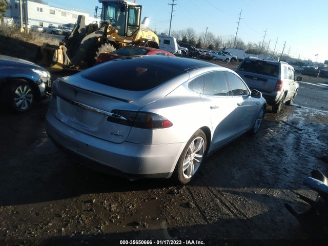 Tesla Model S 85d/p85d/90d/p90d 2015 5YJSA1E4XFF114864 Image 5