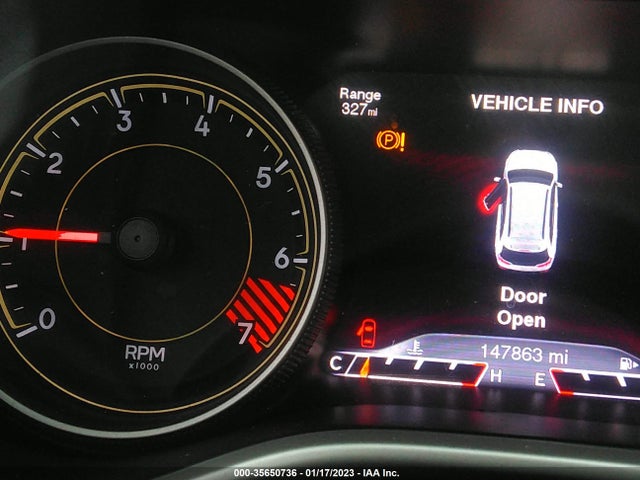 2015 Jeep Cherokee, VIN: 1C4PJLDB7FW671373