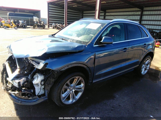 WA1JCCFSXJR015280 Audi Q3 Premium Plus