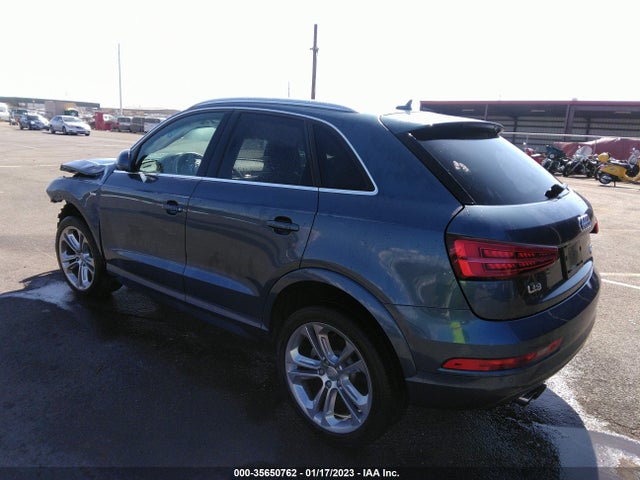 WA1JCCFSXJR015280 Audi Q3 Premium Plus