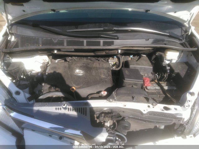 2020 TOYOTA SIENNA XLE VIN: 5TDDZ3DC4LS239176