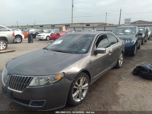 Lincoln MKZ 2010 3LNHL2GC7AR614000 Image 2