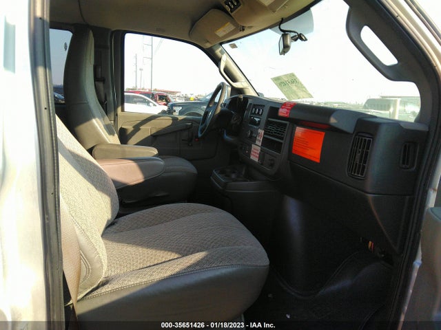 2018 Chevrolet Express, VIN: 1GAZGPFG3J1343759